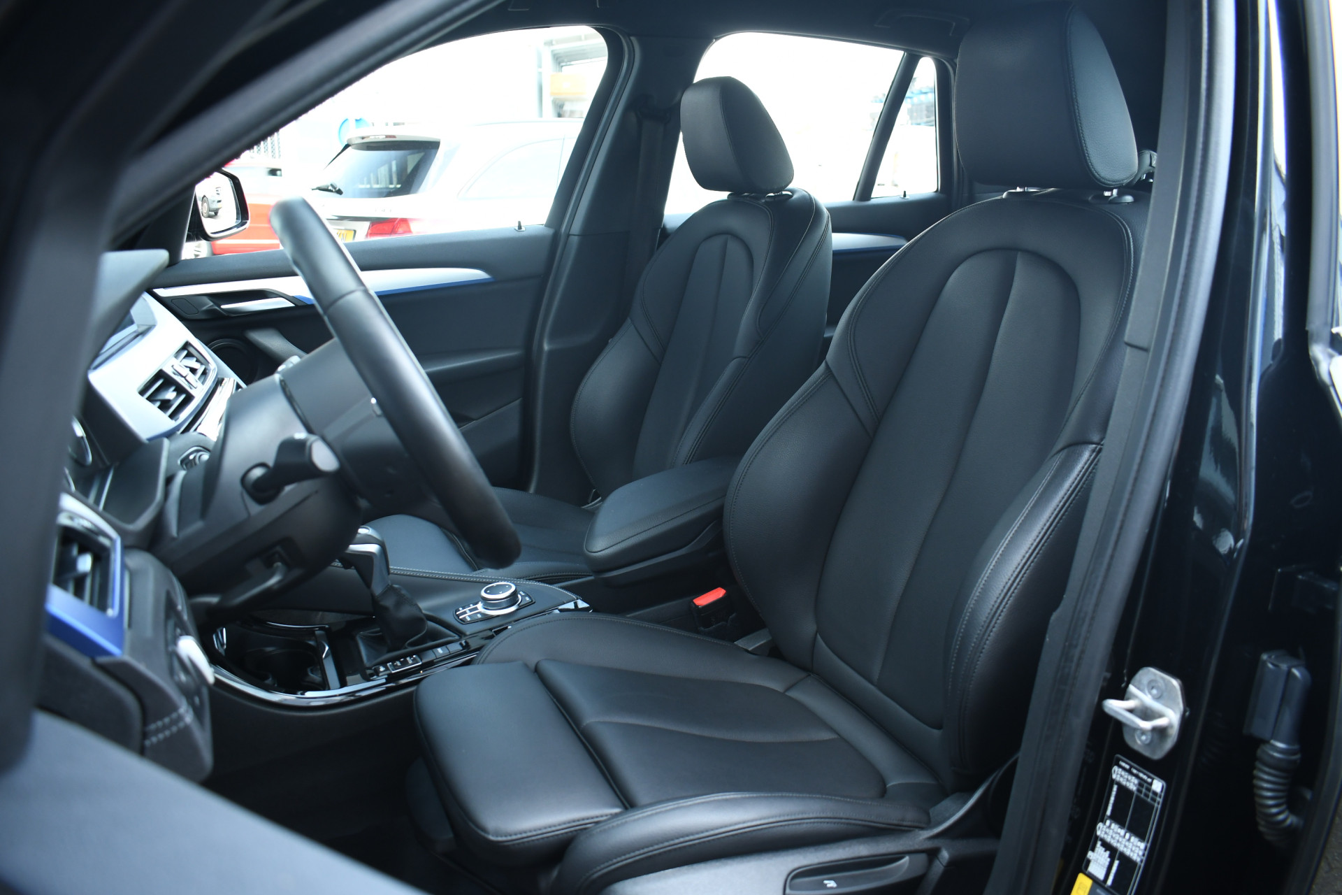 BMW X1 xDrive25e 220pk M-Sport 39422699-3.jpg | Luxewagen