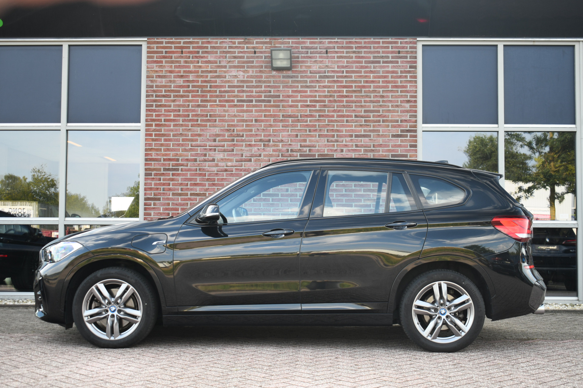 BMW X1 xDrive25e 220pk M-Sport 39422699-32.jpg | Luxewagen