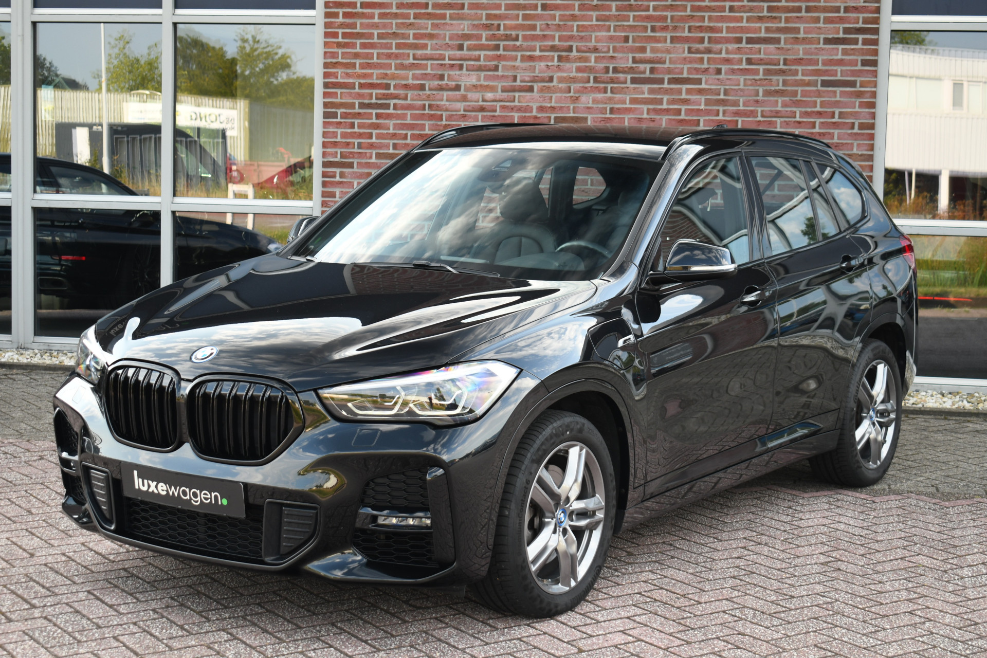 BMW X1 xDrive25e 220pk M-Sport 39422699-43.jpg | Luxewagen
