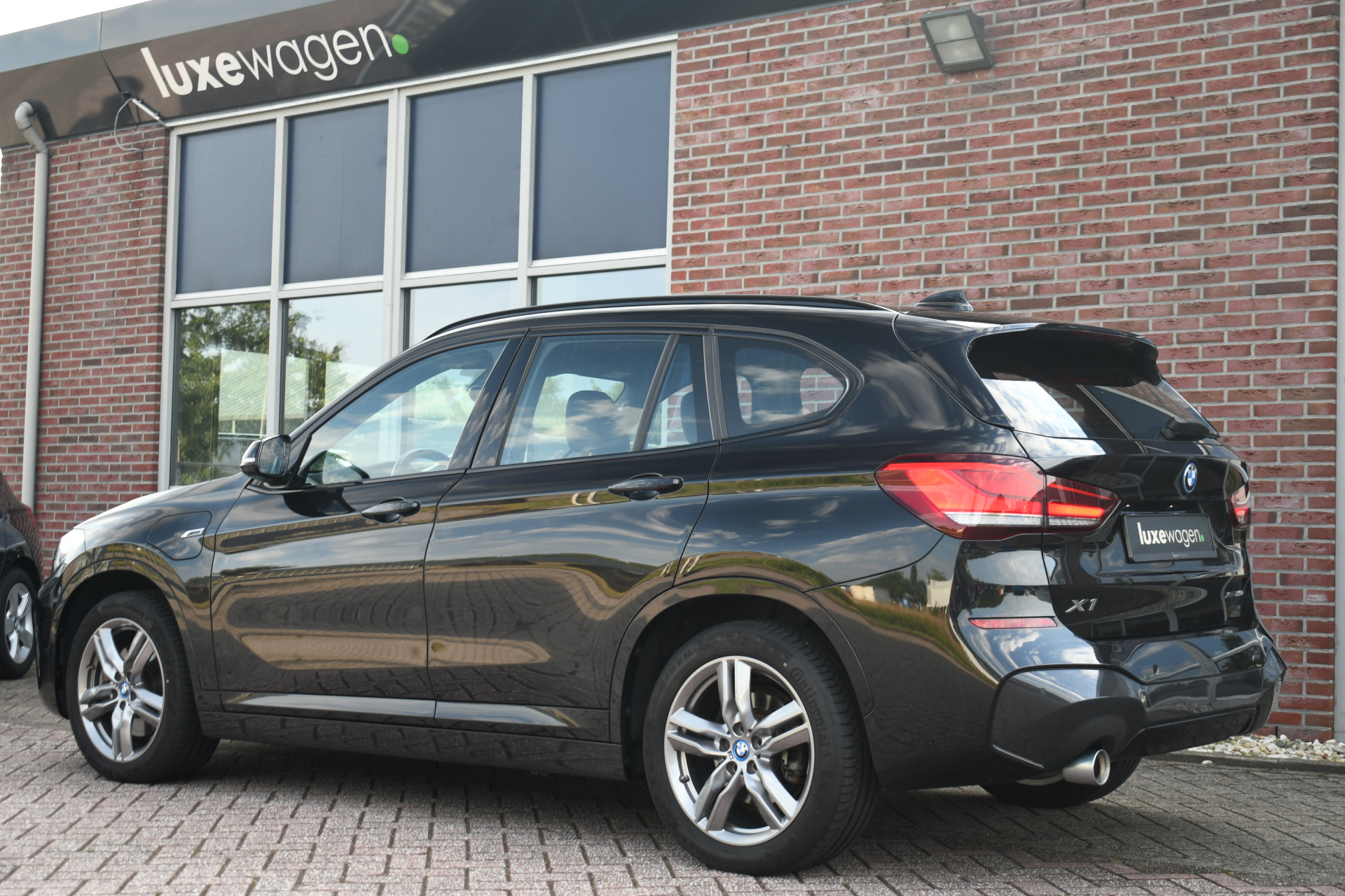 BMW X1 xDrive25e 220pk M-Sport 39422699-5.jpg | Luxewagen