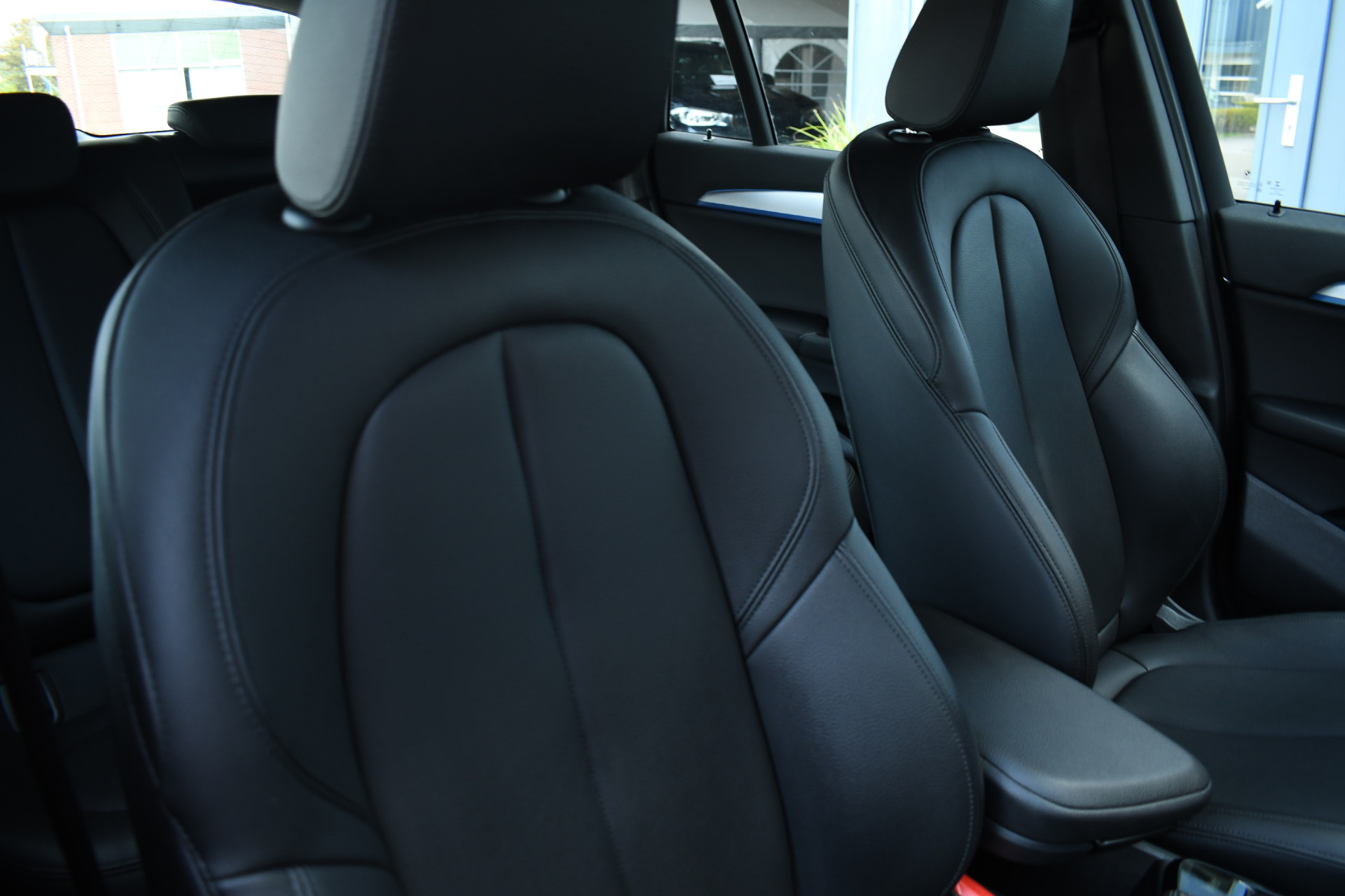 BMW X1 xDrive25e 220pk M-Sport 39422699-55.jpg | Luxewagen