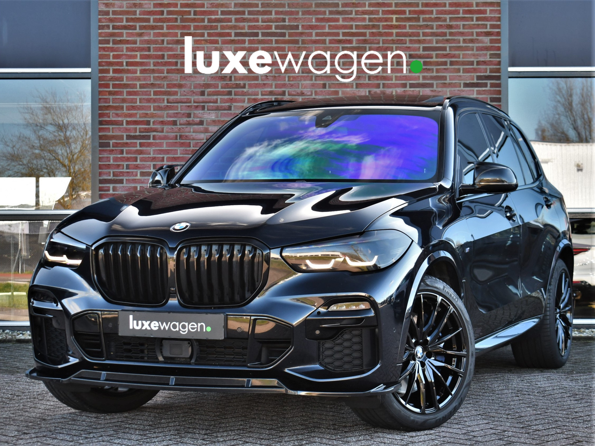 BMW X5 xDrive30d M-Sport 46471577-0.jpg | Luxewagen