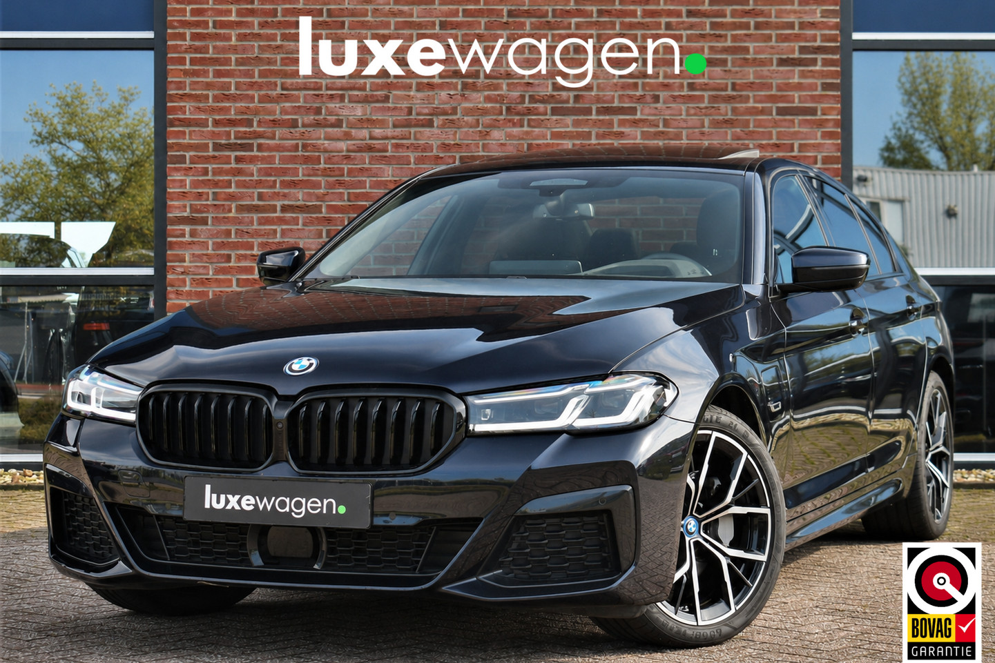 BMW 5 Serie 530e M-Sport 51112514-0.jpg | Luxewagen