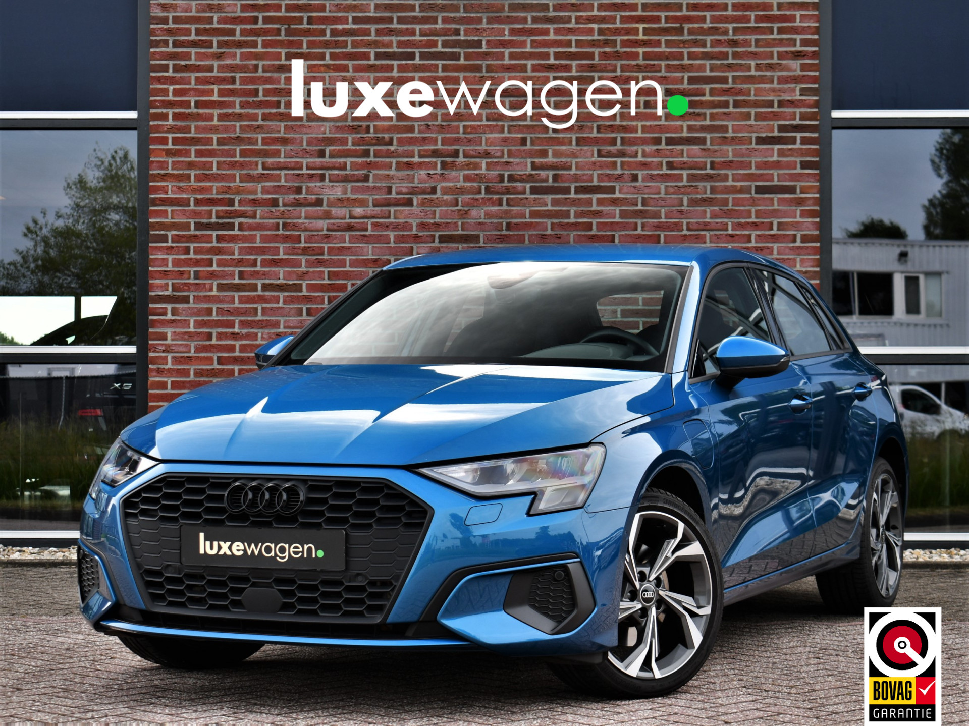 Audi A3 Sportback 40 TFSI e 54141960-0.jpg | Luxewagen