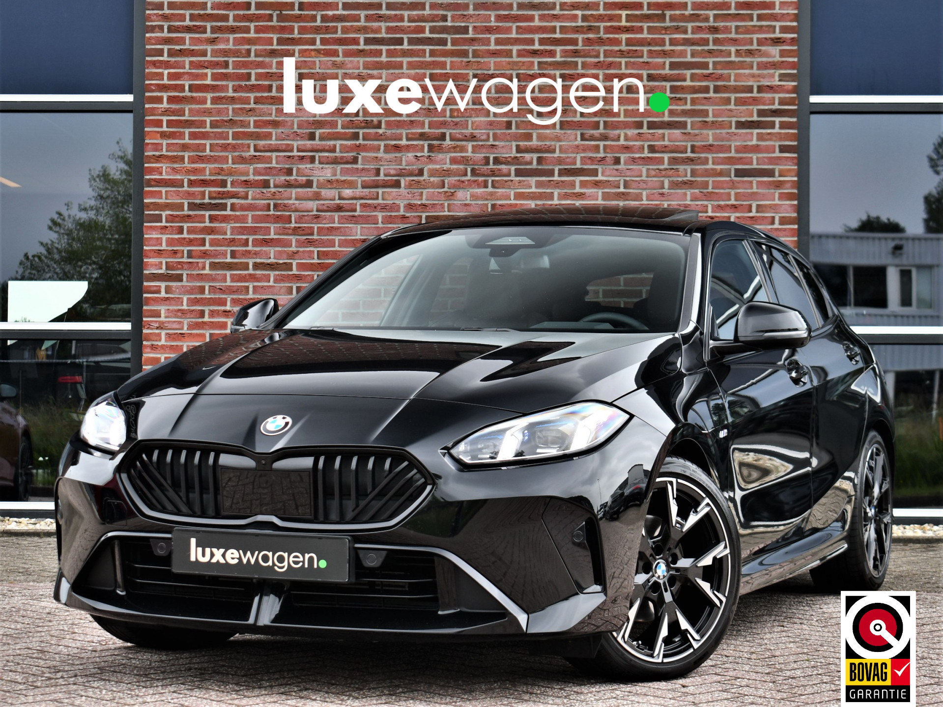 BMW 1 Serie 120 M-Sport 54383022-0.jpg | Luxewagen