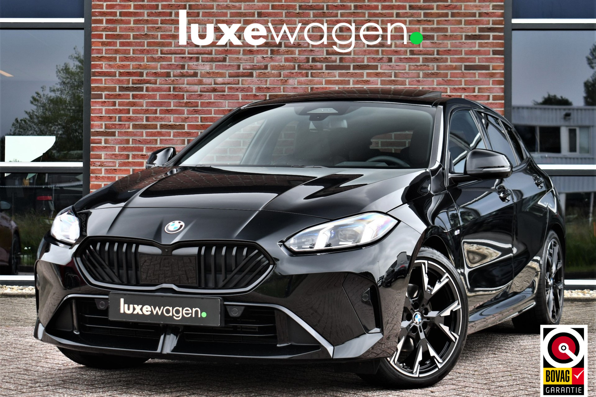 BMW 1 Serie 120 M-Sport 54383022-0.jpg | Luxewagen