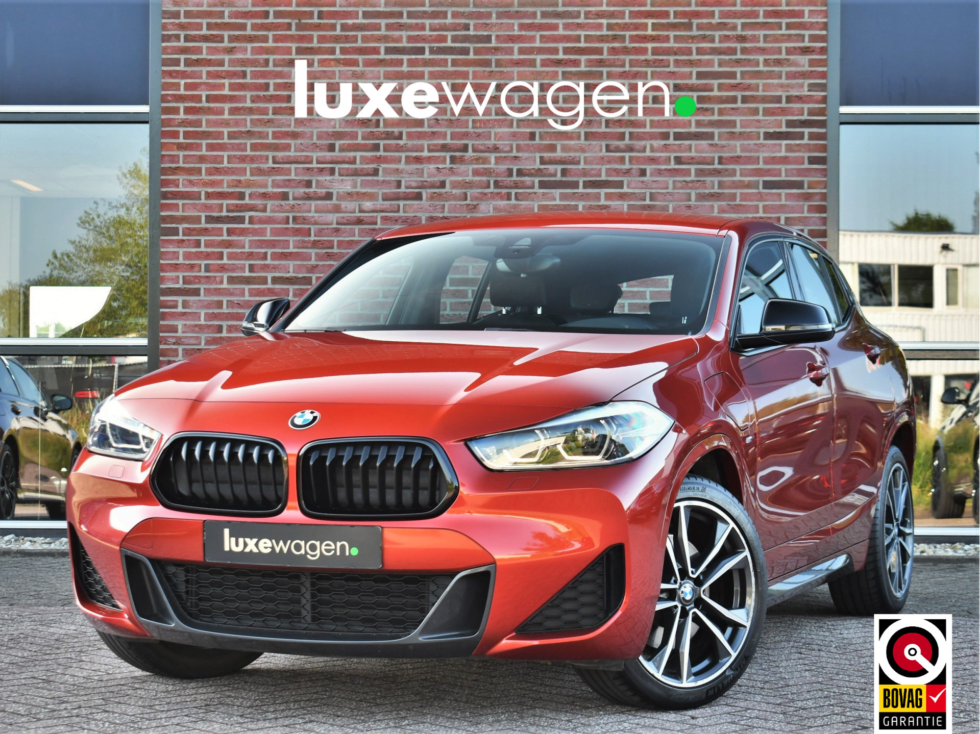 BMW X2 xDrive25e M-Sport 54544131-0.jpg | Luxewagen