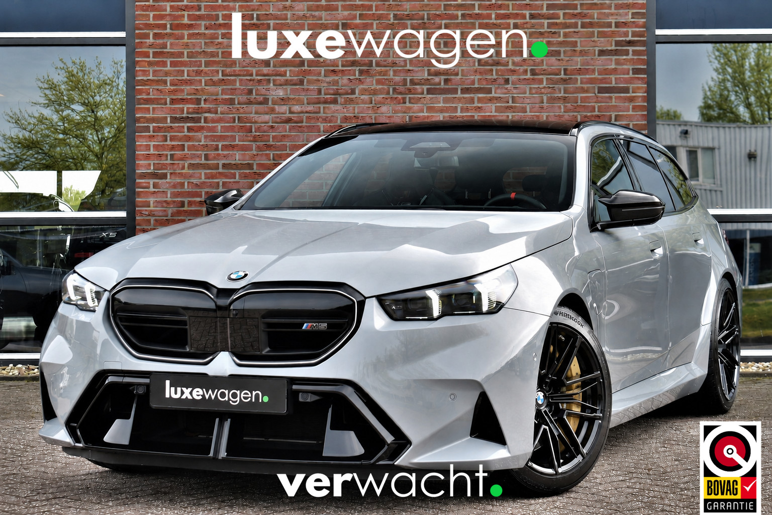 BMW M5 Touring 54843262-0.jpg | Luxewagen