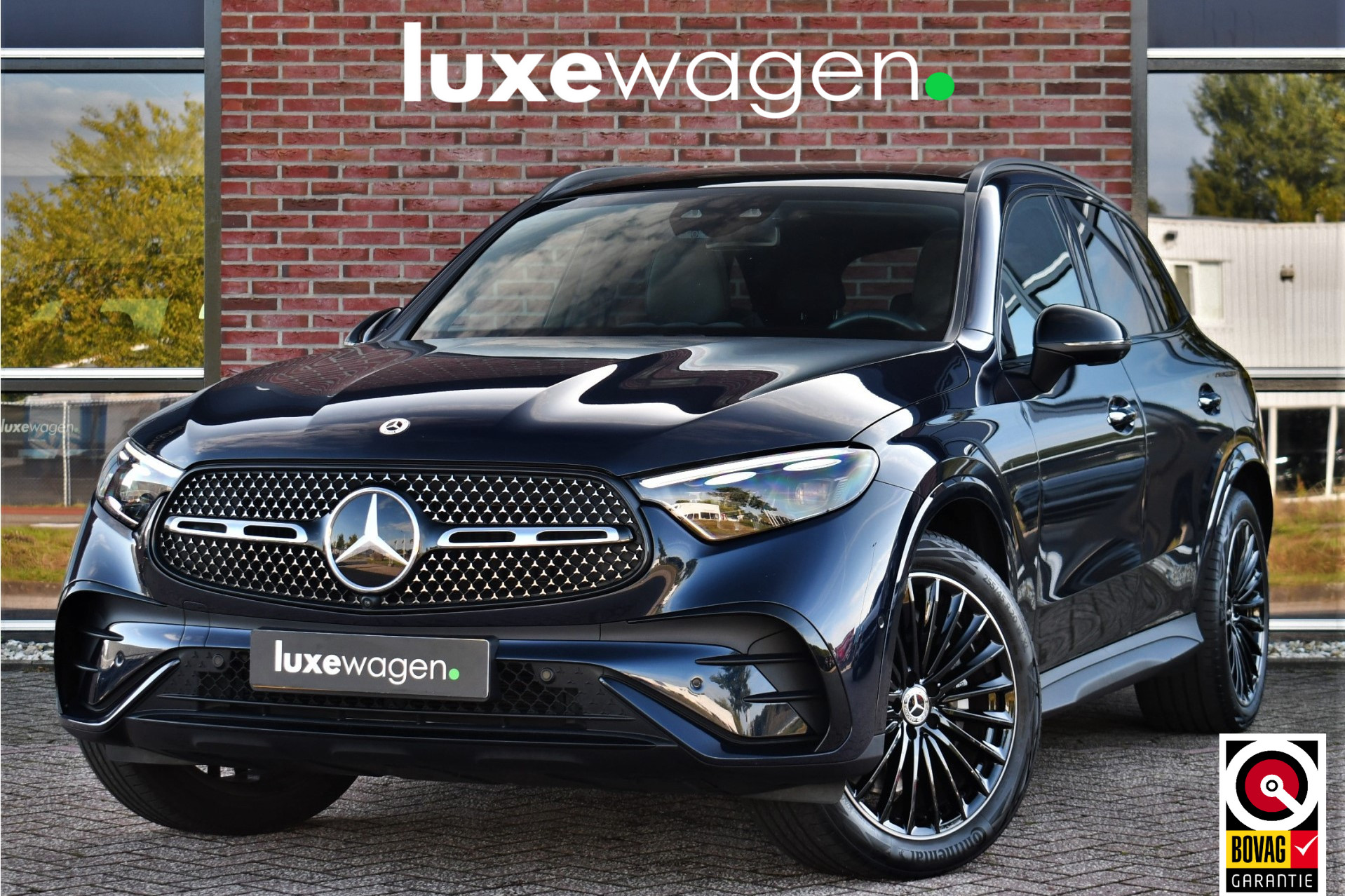 Mercedes-Benz GLC 400e 4M AMG 54894496-0.jpg | Luxewagen