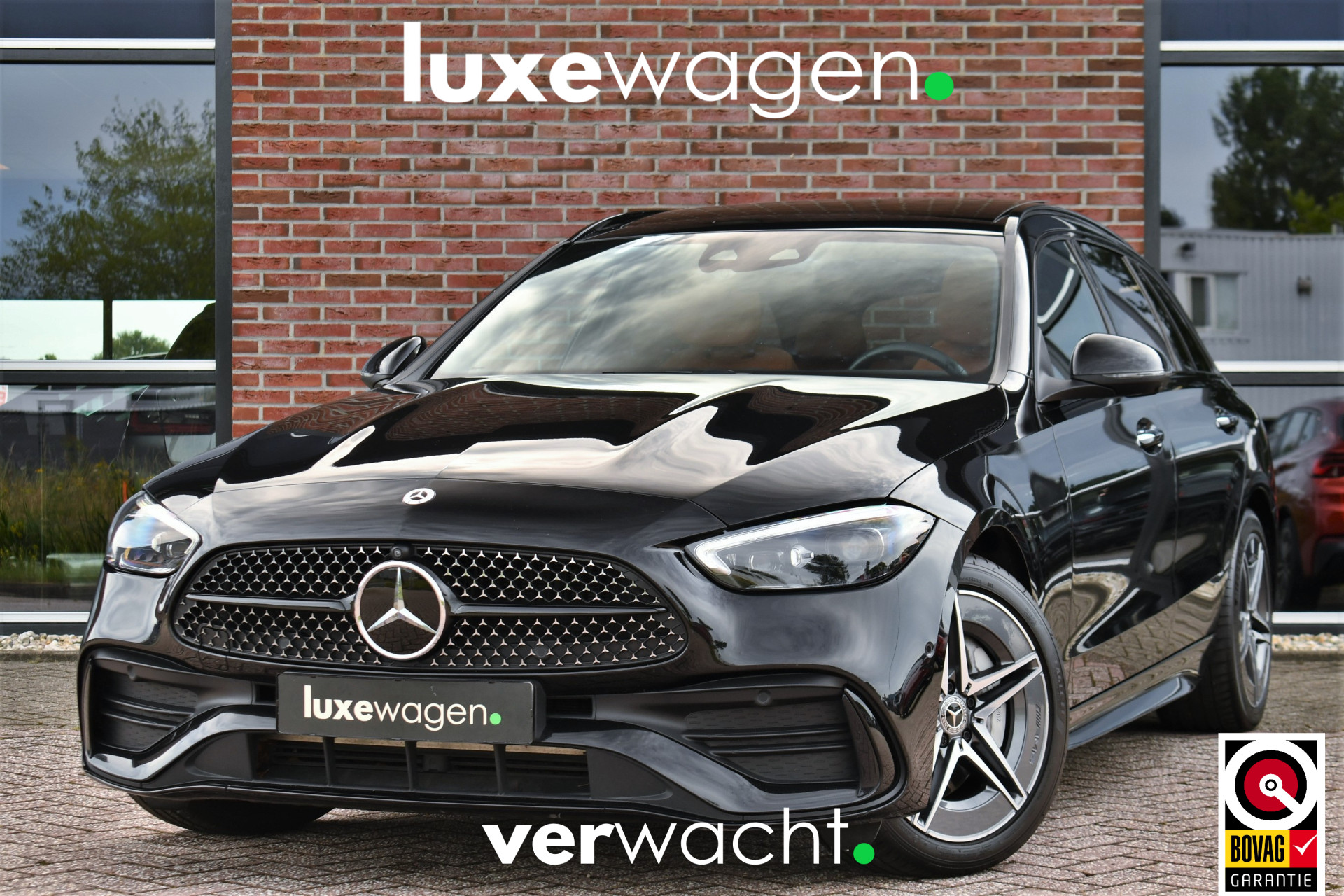 Mercedes-Benz C-Klasse Estate 300 e AMG Line 55916449-0.jpg | Luxewagen