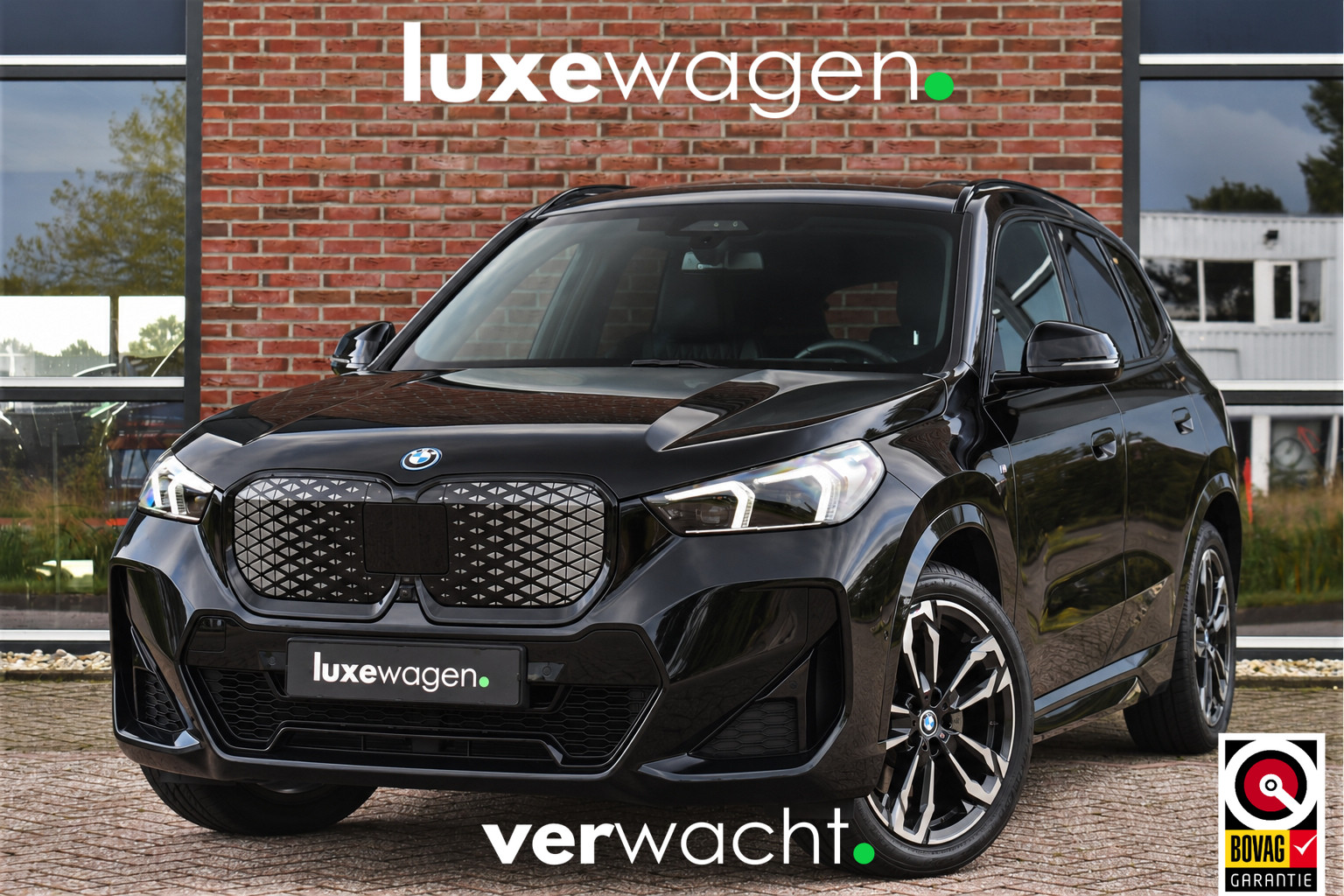 BMW iX1 xDrive30 M-Sport 57128248-0.jpg | Luxewagen